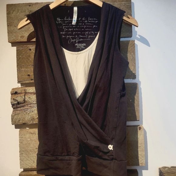 🇨🇦Made In Canada Black Sleeveless Wrap Top From Message Factory - Picture 1 of 9